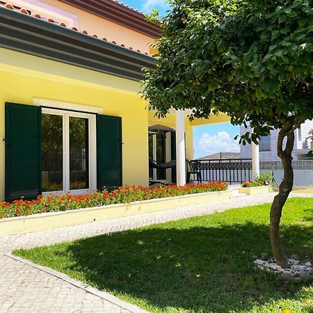 Lolik Villa Sobreda Exteriör bild